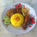 Cooksnap dari Mom ENC untuk resep Nasi Kuning Komplit Sederhana