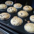 Cooksnap Cik Nushi Samsuddin semasa beliau membuat Muffin pisang coklat chip.