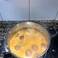 El cooksnap de carmendolores1969 cuando hizo Albóndigas con salsa amarilla tipo española.