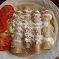 El cooksnap de Esther Soto cuando hizo Enfrijoladas rellenas de panela.
