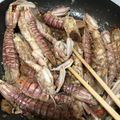 Cooksnap của Nguyễn Hoàng Yến khi họ làm theo món Tôm tít (bề bề) cháy tỏi bơ cay