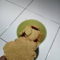 Cooksnap dari Nduk Niswah Islamiyah untuk resep Oat crispy cookies (original, keju, chocochips, kismis, coffe)