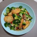 Cooksnap dari Poppy Tanri untuk resep 235. Broccoli Tofu Saus Tiram