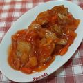 Cooksnap από 𝒳𝓇𝓊𝓈𝑜𝓊𝓁𝒶 𝒦𝑜𝓃𝓉𝑜𝓅𝑜𝓊𝓁𝑜𝓊 στη συνταγή Γλυκόξινο με χοιρινές μπουκίτσες και λουκάνικο