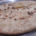 Yashu का कुकस्नैप जब उन्होंने आलू की रोटी(aloo ki roti recipe in hindi) बनाया था।
