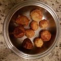 Cooksnap de Rosa Elizabeth quando cozinhou Bolinho de aipim recheado com queijo.