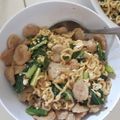 Cooksnap dari Novi Latifah untuk resep Indomie Tumis Sawi,Bakso dan Telor.
