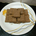 Kiran Jataniya's cooksnap of when they made ચોકલેટ ચીક્કી (Chocolate Chikki Recipe in Gujarati).