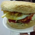 El cooksnap de Jhonatan Giraldo Gutièrrez cuando hizo Hamburguesas a la paila con verduras y huevo.