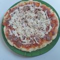 Cooksnap dari Bunda Imra Atifah untuk resep Pizza Teflon Empukkk enak & mudah 😋