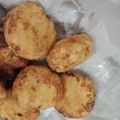 Misbah Anjum's cooksnap of when they made Egg Chicken balls.