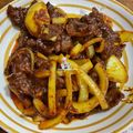 Cooksnap Cempaka Putih semasa beliau membuat Daging Goreng Kari.