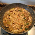 El cooksnap de Alberto Moreno cuando hizo Fideos teriyaki con pollo champiñones y vegetales.