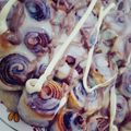 صورة من الزهور النرجسية ، شاركها بعد تجربة وصفة السينابون 😍😍