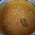 Lucsik Henrietta Cooksnap-ja, amikor elkészítette a(z) Babfőzelék (fagyasztott fejtett babból) zúzapörkölttel receptet.