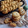 il Astuti quando ha preparato Cookies con scorza d'arancia candita 🍊