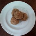 Shree Lakhani's cooksnap of when they made રવા ના લાડવા (Rava Ladoo Recipe In Gujarati).