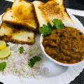 Rinkal’s Kitchen's cooksnap of when they made મુંબઈ સ્ટાઈલ પાવભાજી વિથ લચ્છાં ડુંગળી(Pavbhaji recipe in gujarati).