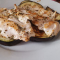 El cooksnap de Shirley cuando hizo Pechuga de pollo al ajillo sobre berenjenas.