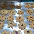 Cooksnap dari Aurora Christalbella untuk resep Kue semprit bunga