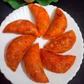 Madhvi Dwivedi का कुकस्नैप जब उन्होंने मावा करंजी (mawa karanji recipe in Hindi) बनाया था।