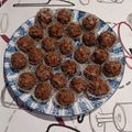 Cooksnap από Βιβή Ζούμπερη στη συνταγή Τρουφάκια νηστίσιμα