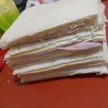 El cooksnap de Anna Bella alias Moni Argento cuando hizo Sandwichs de jamón y queso (de miga).