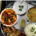 Asha Galiyal का कुकस्नैप जब उन्होंने कुकर में बनी चटपटी गोभी,आलू की सब्जी(chatpati gobhi aloo ki sabji recipe in hindi) बनाया था।