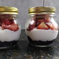 El cooksnap de Carolina CASTRO cuando hizo Yogur hecho con kéfir con frutillas coco y pasas de uva.