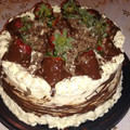 El cooksnap de Rebeca cuando hizo Torta de chocolate con frutillas y crema chantillí.