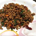Daft Buyer's cooksnap of when they made กะเพราหมูสับไส้กรอก.