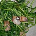 Cooksnap Nur Nadiah semasa beliau membuat Kangkung Goreng Ikan Masin.