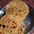 Shine Nimna का कुकस्नैप जब उन्होंने आलू का पराठा (Aloo ka paratha recipe in hindi) बनाया था।