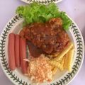 Cooksnap Cempaka Putih semasa beliau membuat Homemade Chicken Chop 😀.