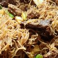 Cooksnap Aznie Khasri semasa beliau membuat Bihun goreng simple.