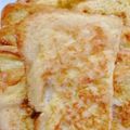 Cooksnap Norashikin Rahmat semasa beliau membuat Roti Gardenia goreng ranggup hanya dua bahan👍.