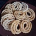 Supriya Devkar 's cooksnap of when they made इन्स्टंट खुसखुशीत बटर चकली (butter chakali recipe in marathi).
