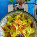 Cooksnap FZ Adzlin semasa beliau membuat Kubis goreng mamak.