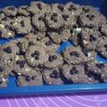 Cooksnap dari Marvelia Maristella Renjaan untuk resep Goodtime chocochip kacang tanah simple