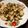 Cooksnap Dapur Yusfarisyia semasa beliau membuat Ayam Parsli.