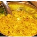 Chandra kamdar का कुकस्नैप जब उन्होंने समोसा राई की चटनी (Samosa rai ki chutney recipe in hindi) बनाया था।