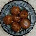 Komal Shah's cooksnap of when they made ચોકલેટ ગુલાબ જાંબુ અને કેસર ગુલાબ જાંબુ.