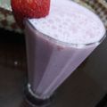 صورة من 💜°•Raghad•°💜، شاركها بعد تجربة وصفة كوكتيل الحليب والفراولة 🍓🍶