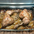 El cooksnap de Sara García Ramajo cuando hizo Cuartos traseros de pollo al horno con patatas panaderas.