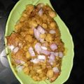 Kavya Varma's cooksnap of when they made Cranchi Paneer chips chaat.