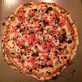 mdpanten's cooksnap of when they made skye's parmesan & garlic thin crust pizza.