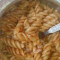 Puja Shrivastava का कुकस्नैप जब उन्होंने स्ट्रीट स्टाइल मैकरॉनी(STREET STYLE MACARONI RECIPE IN HINDI) बनाया था।