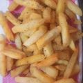 Savita का कुकस्नैप जब उन्होंने फ्रेंच फ्राइज (french fries recipe in Hindi) बनाया था।