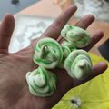Cooksnap dari akaishakitchen untuk resep Cute Meringue Cookies