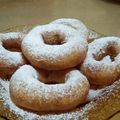 Cooksnap dari Elfa S. Hanani untuk resep Donat Gula Warna Warni Empuk Puk Puk
